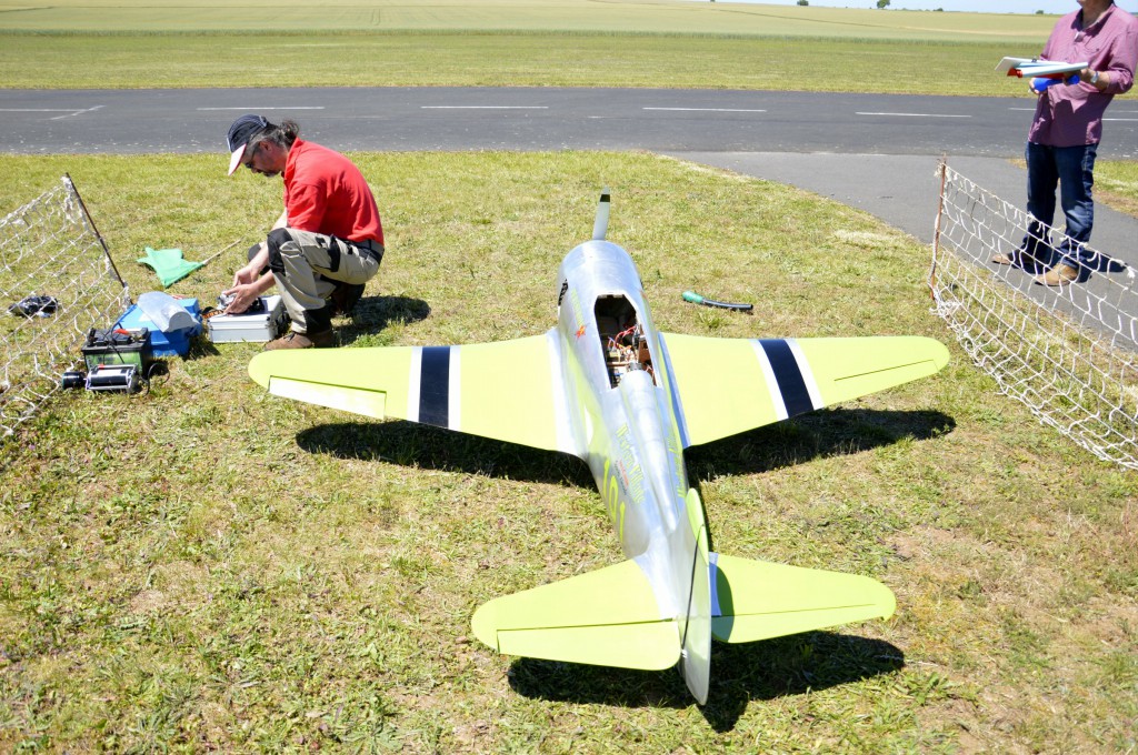 Guillaume Bernon en préparation avec le Yak 11